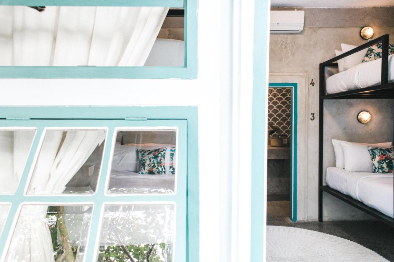 Kosta Hostel Seminyak Εξωτερικό φωτογραφία