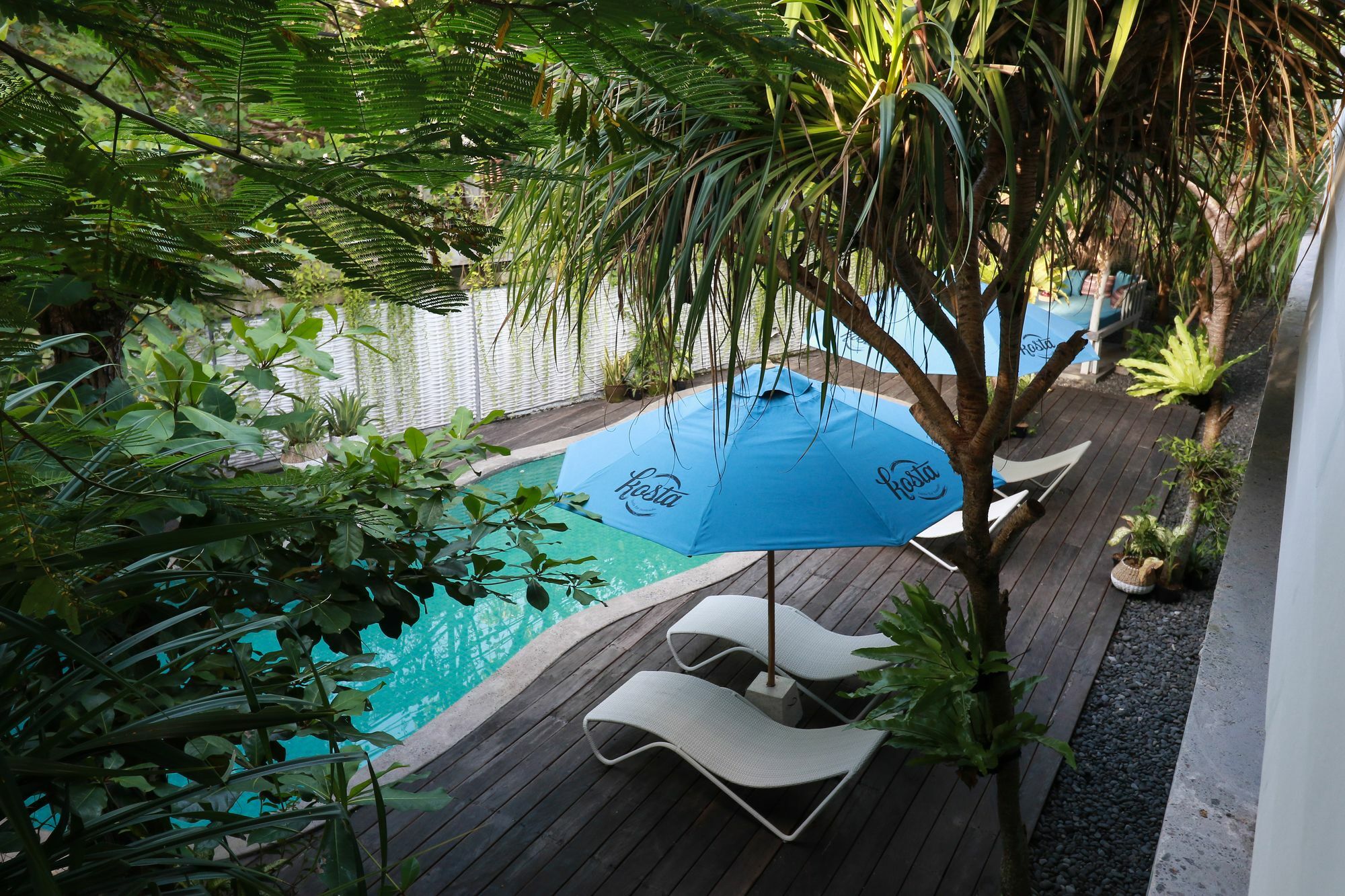 Kosta Hostel Seminyak Εξωτερικό φωτογραφία