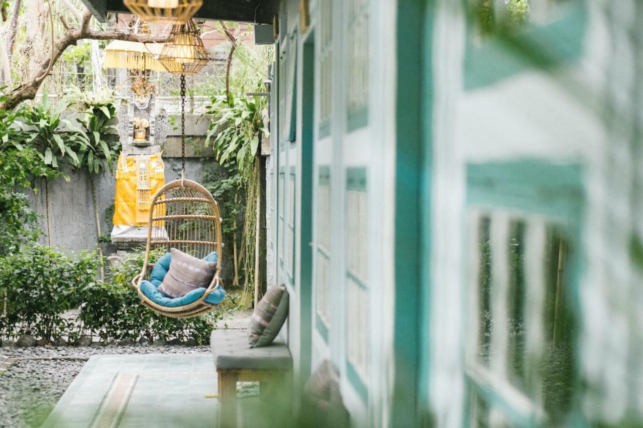Kosta Hostel Seminyak Εξωτερικό φωτογραφία