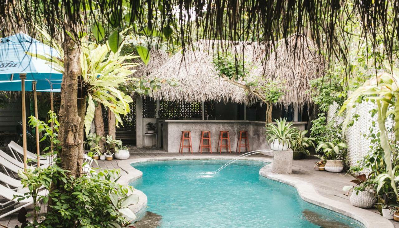Kosta Hostel Seminyak Εξωτερικό φωτογραφία