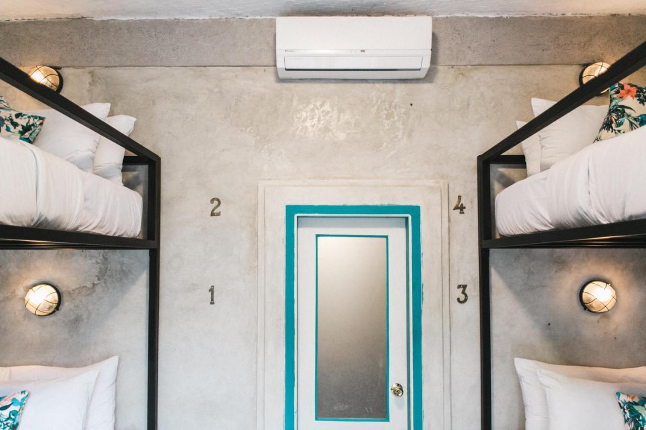Kosta Hostel Seminyak Εξωτερικό φωτογραφία